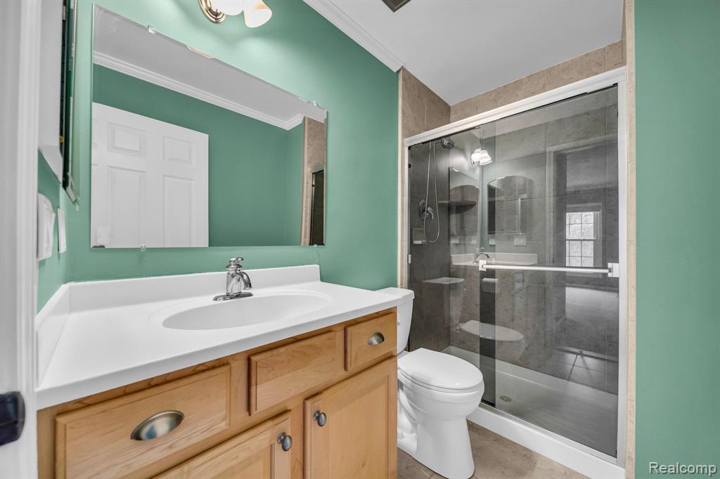 1175 Pine Ridge Court Rochester Hills, MI 48306 - Photo 24 of 37
