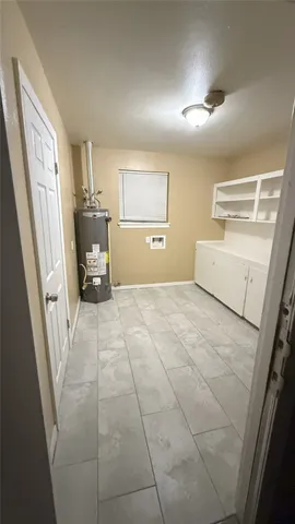 $1,875 | 1311 21st Street, Huntsville, TX 77340