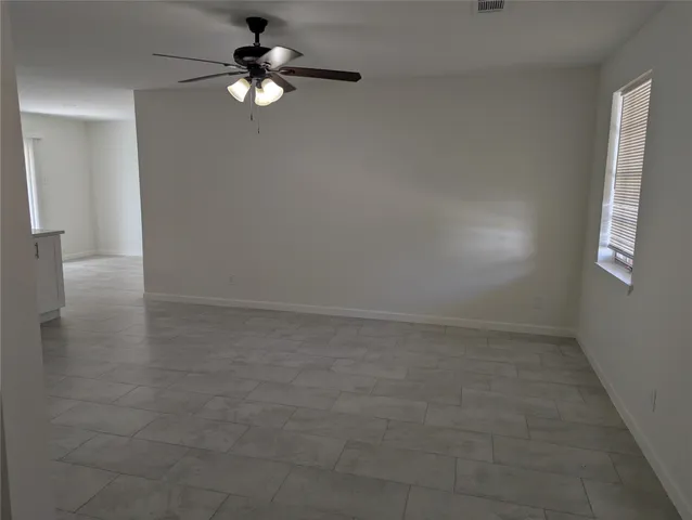 $1,875 | 1311 21st Street, Huntsville, TX 77340