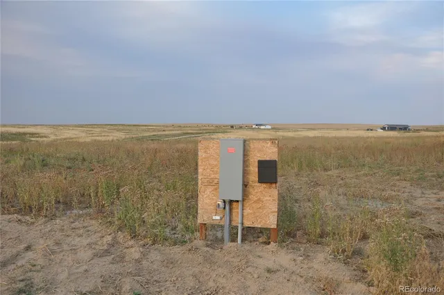 a view of bathroom with shower