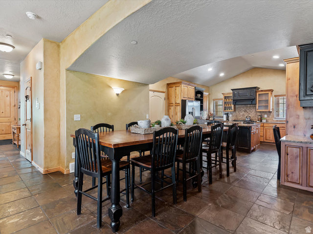 5168 Fairview Loop, Unit C606 Eden, UT 84310 - Photo 8 of 35