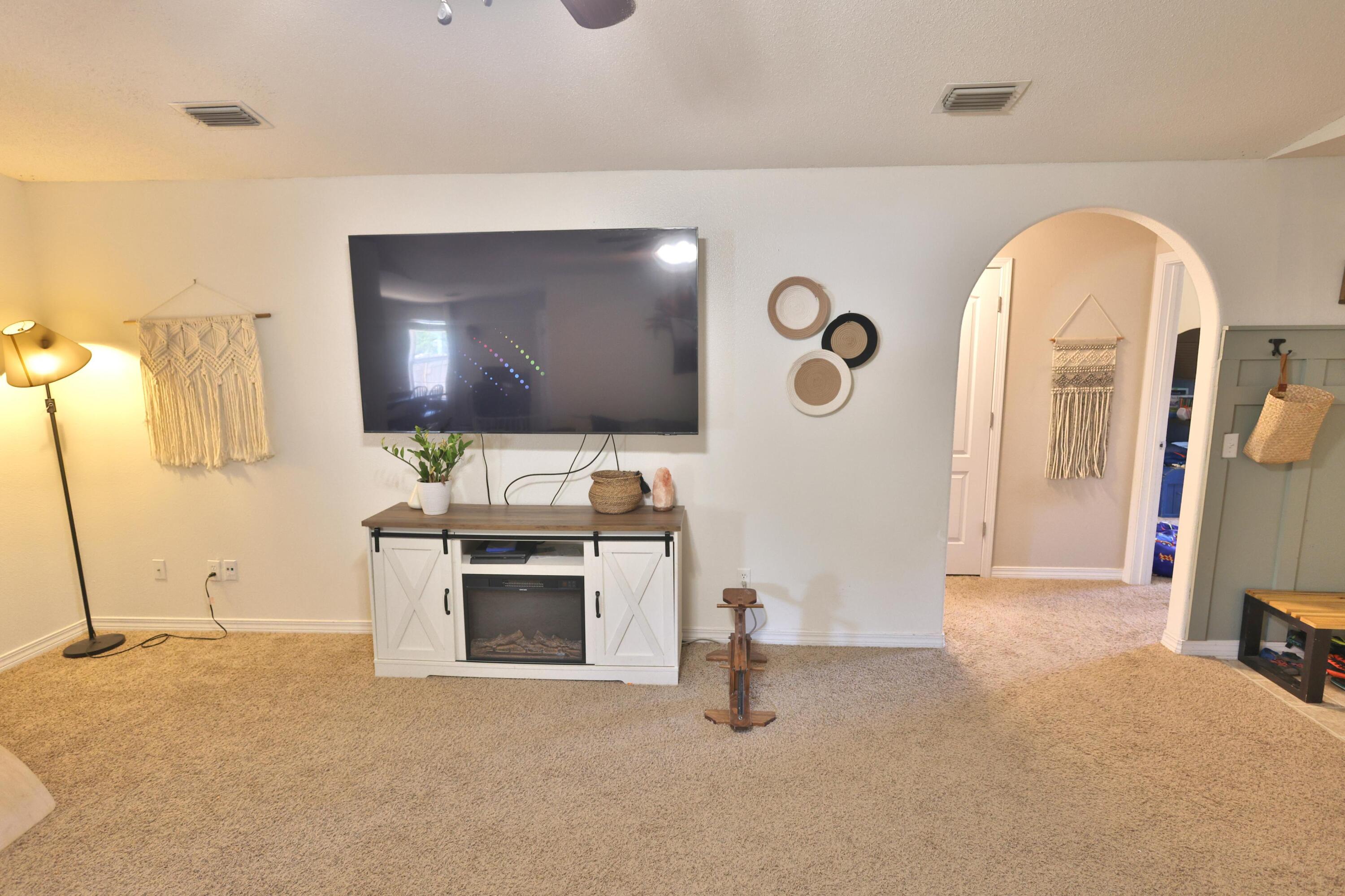 8140 Menorca Street Navarre, FL 32566 - Photo 5 of 47 3O0A8938