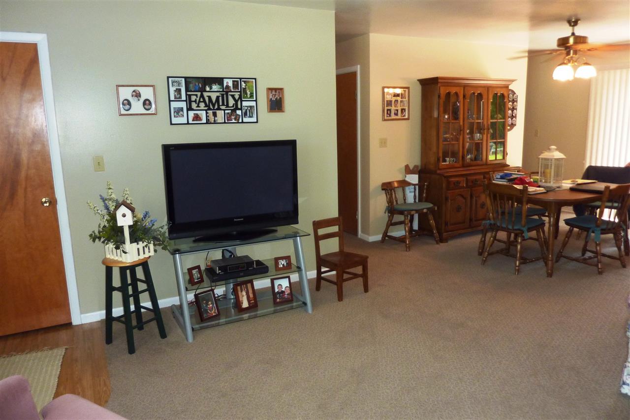 781 West Fortna Drive Rochester, IN 46975 - Photo 4 of 23 Gallery Image 4