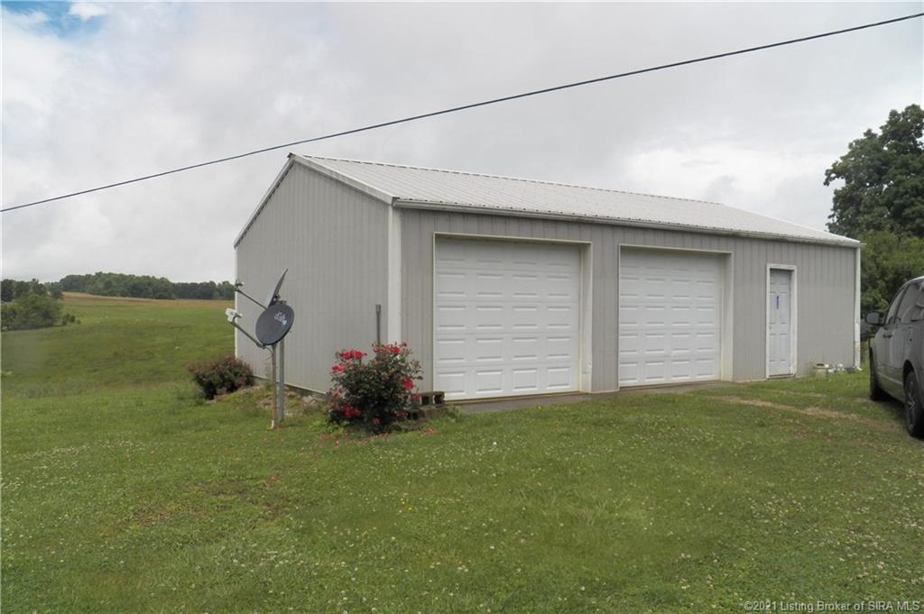 620 North Ridge Road Southwest Mauckport, IN 47142 - Photo 2 of 25