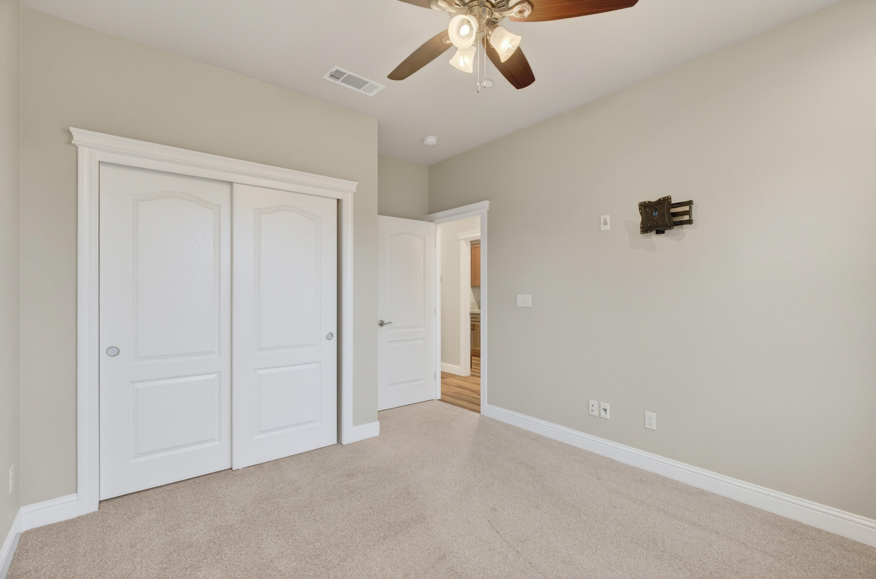 4585 Risstay Way Shasta Lake, CA 96019 - Photo 32 of 36 wooden floor in an empty room