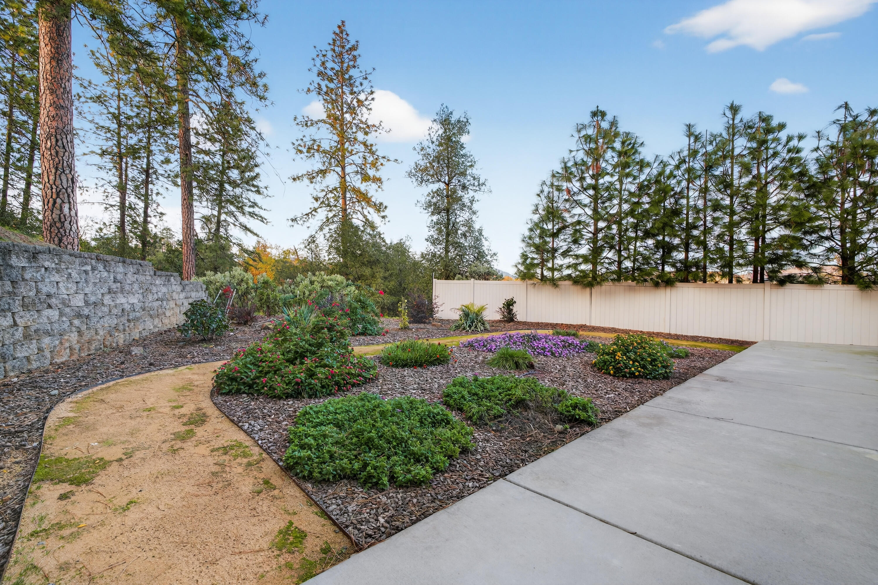 4585 Risstay Way Shasta Lake, CA 96019 - Photo 33 of 36