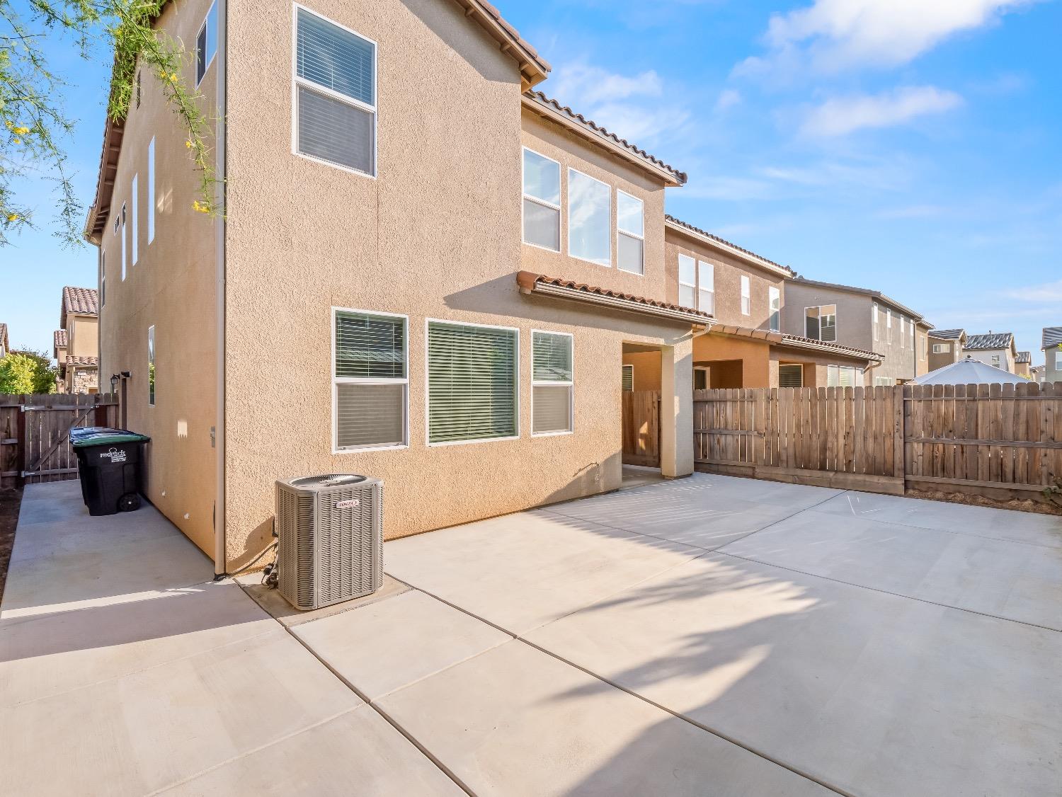 867 Fir Street Madera, CA 93636 - Photo 33 of 39 a view of a house with backyard