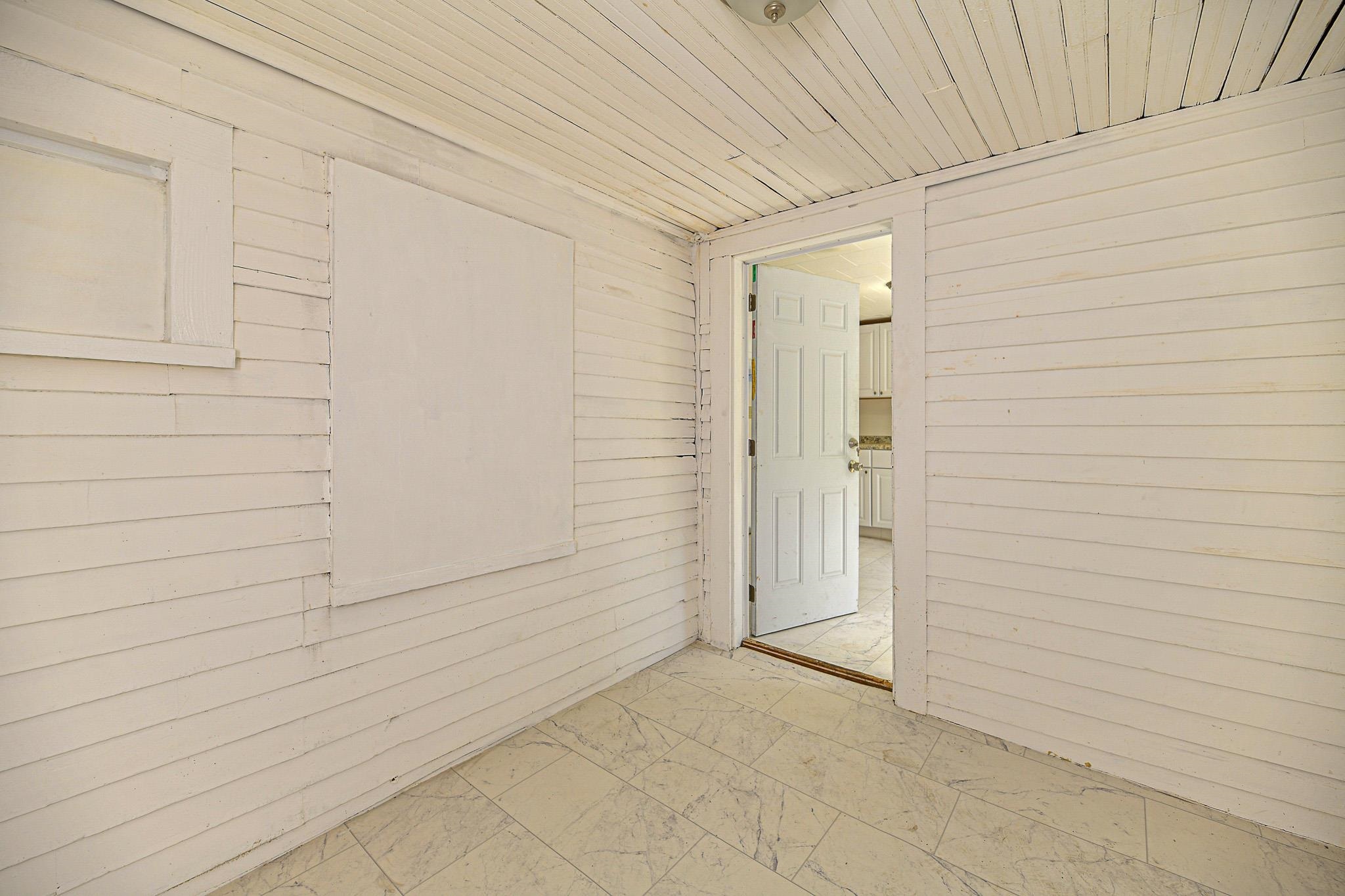 55 Exeter Road Newmarket, NH 03857 - Photo 5 of 39