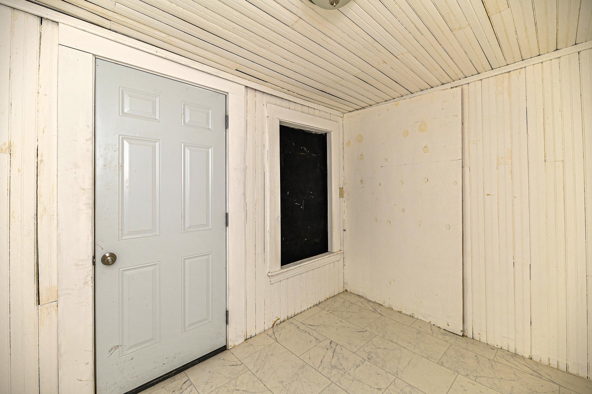 55 Exeter Road Newmarket, NH 03857 - Photo 8 of 39
