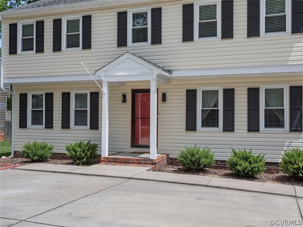 441 Walton Park Road Midlothian, VA 23114 - Photo 3 of 31 a front view of a house