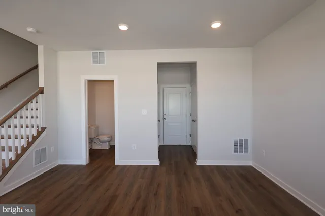 $4,025 | 5014 Henry King Way, Bowie, MD 20715