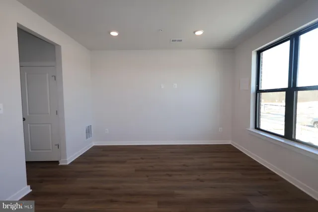 $4,025 | 5014 Henry King Way, Bowie, MD 20715