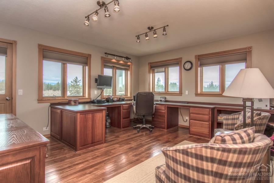 67173 Harrington Loop Road Bend, OR 97703 - Photo 19 of 25 Additional Photo