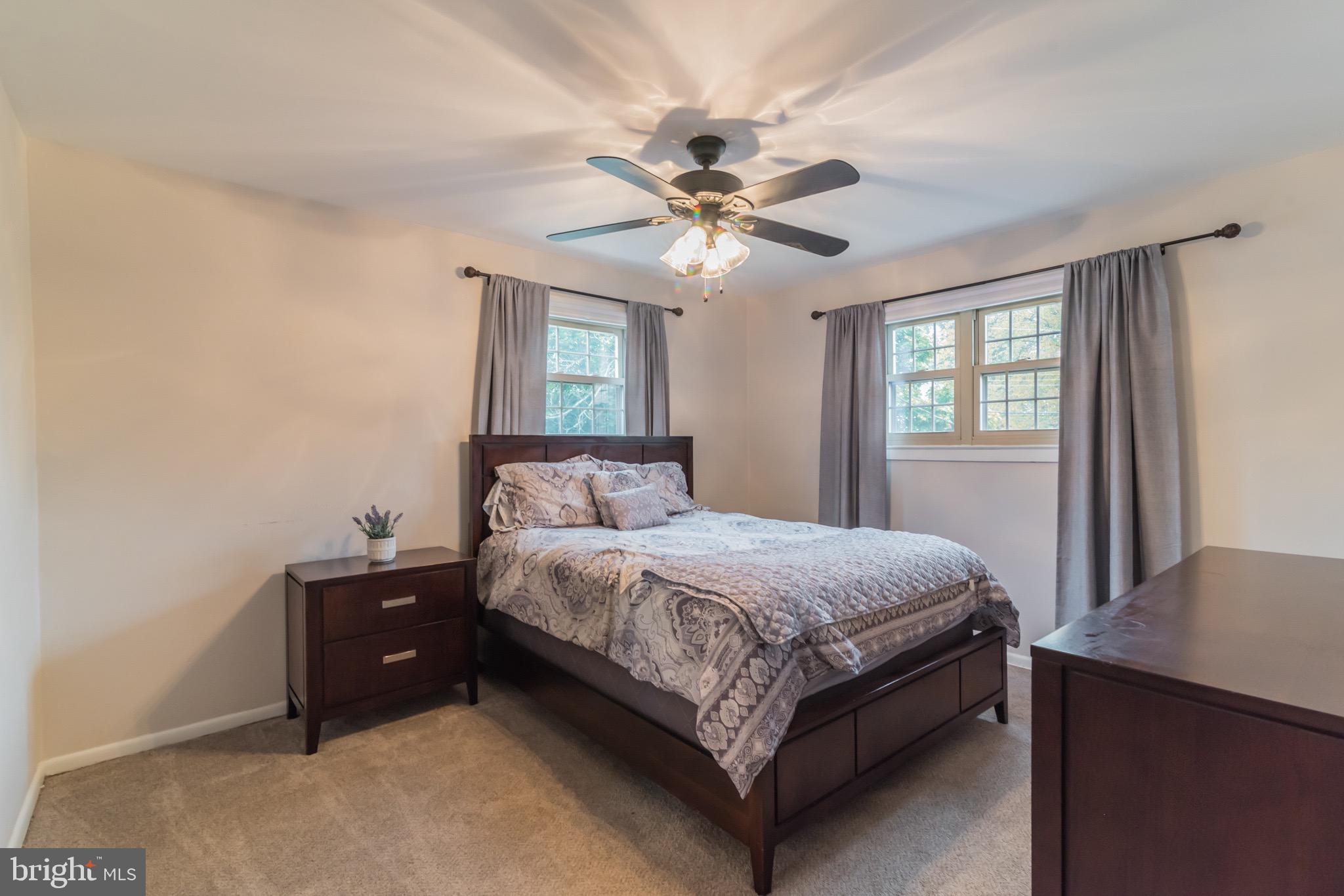 1240 Tulip Road Warminster, PA 18974 - Photo 13 of 30 Gallery Image 13