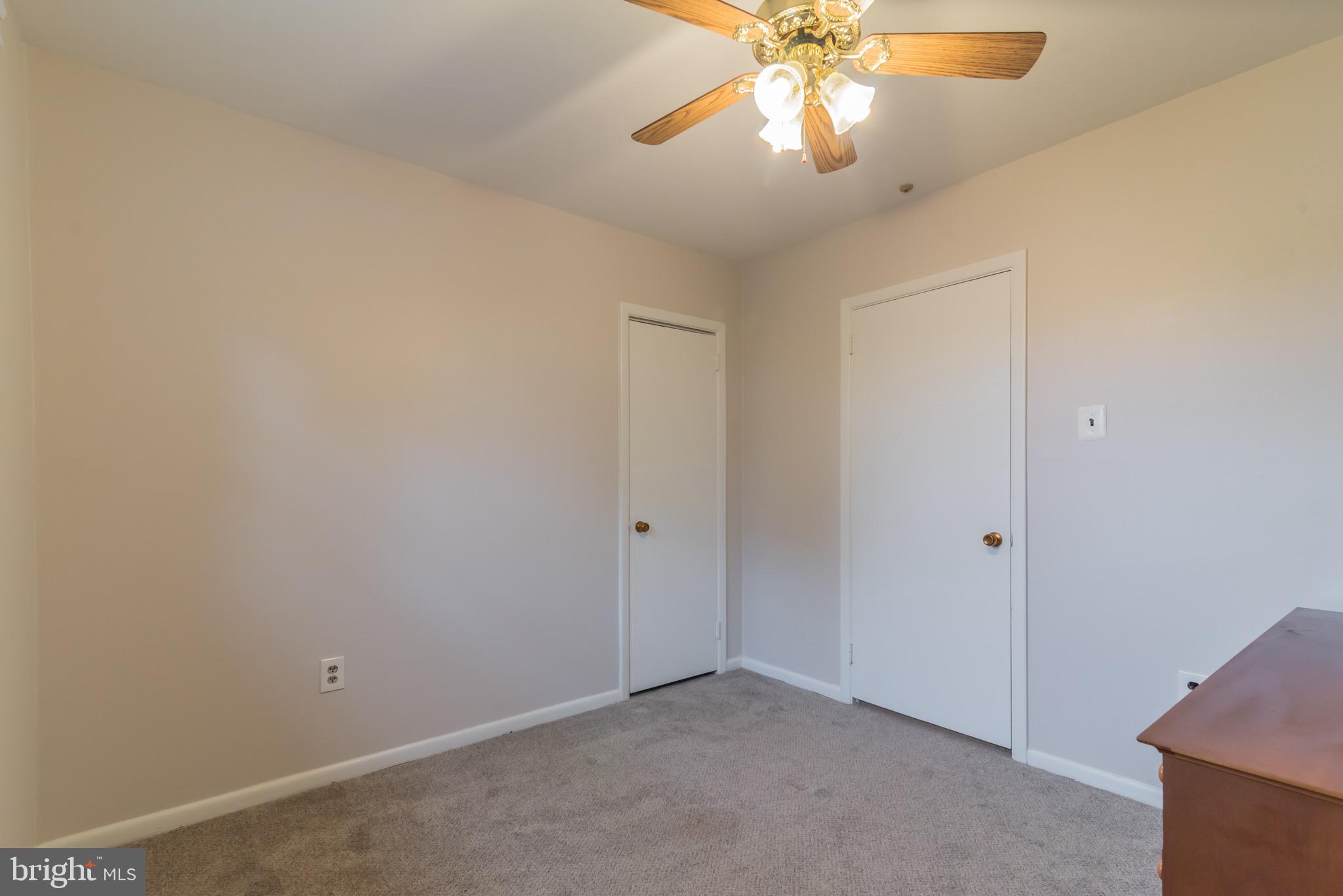 1240 Tulip Road Warminster, PA 18974 - Photo 16 of 30 Gallery Image 16