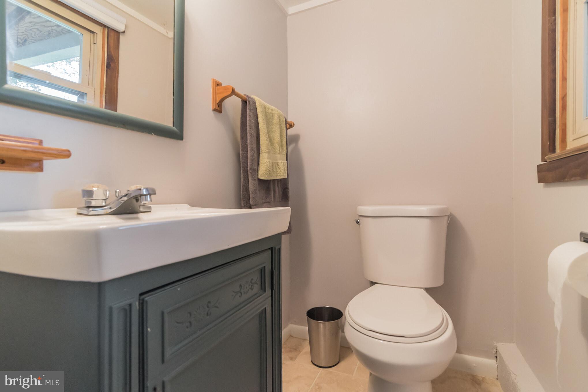 1240 Tulip Road Warminster, PA 18974 - Photo 24 of 30 Gallery Image 24