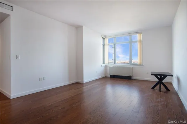 $958,000 | 40-26 College Point Boulevard, Unit PH2D | Flushing