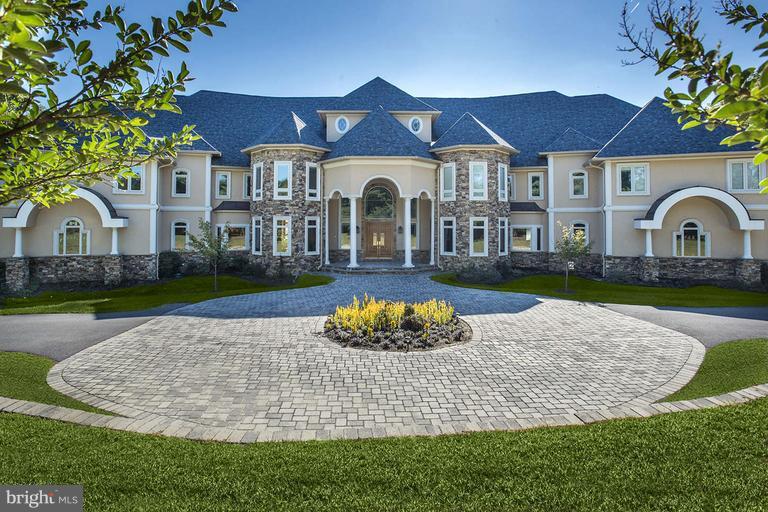 11604 River Road Potomac, MD 20854 - Photo 1 of 30 Front Exterior