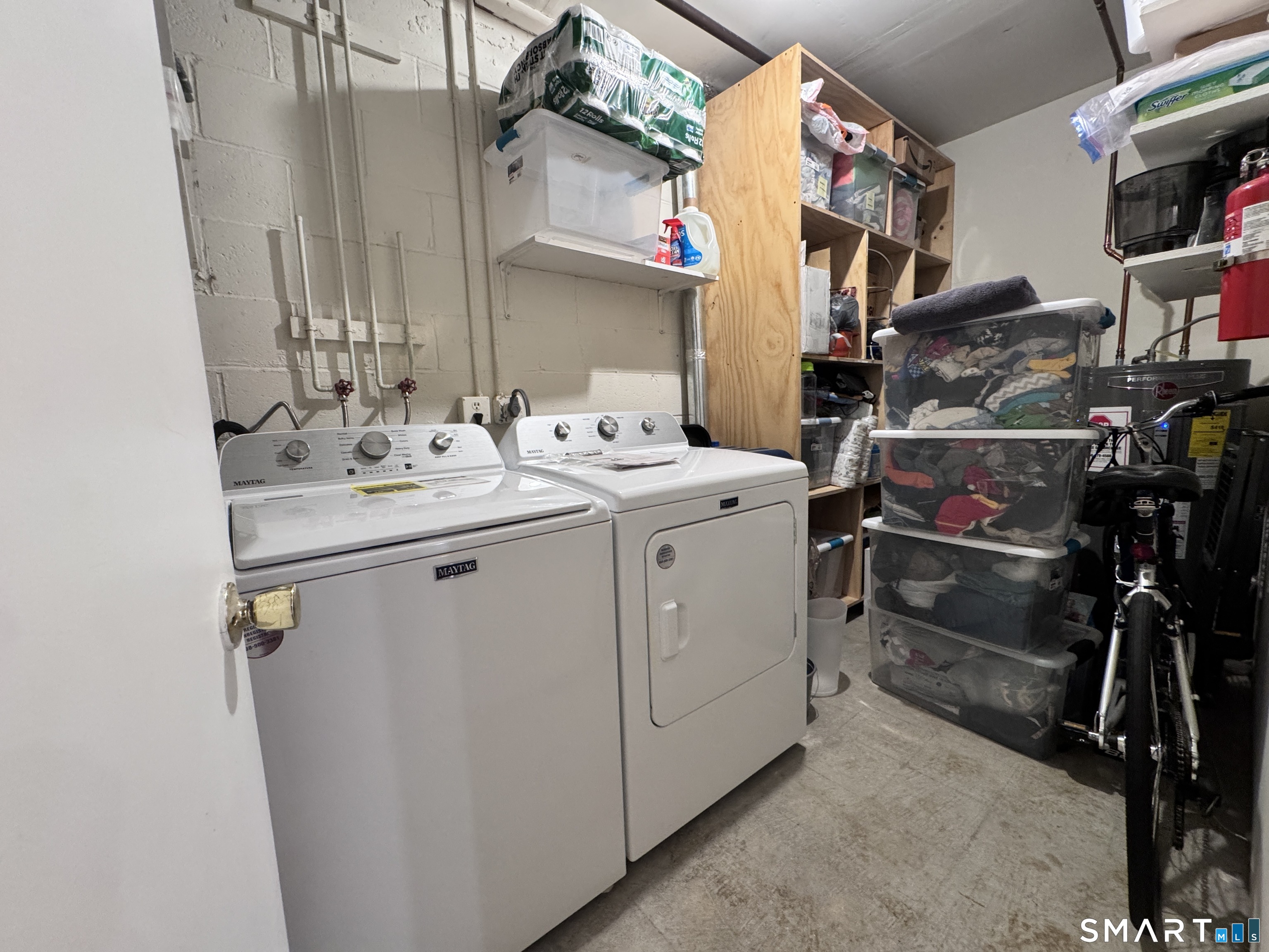 59 Rock Spring Road, Unit 28 Stamford, CT 06906 - Photo 34 of 37