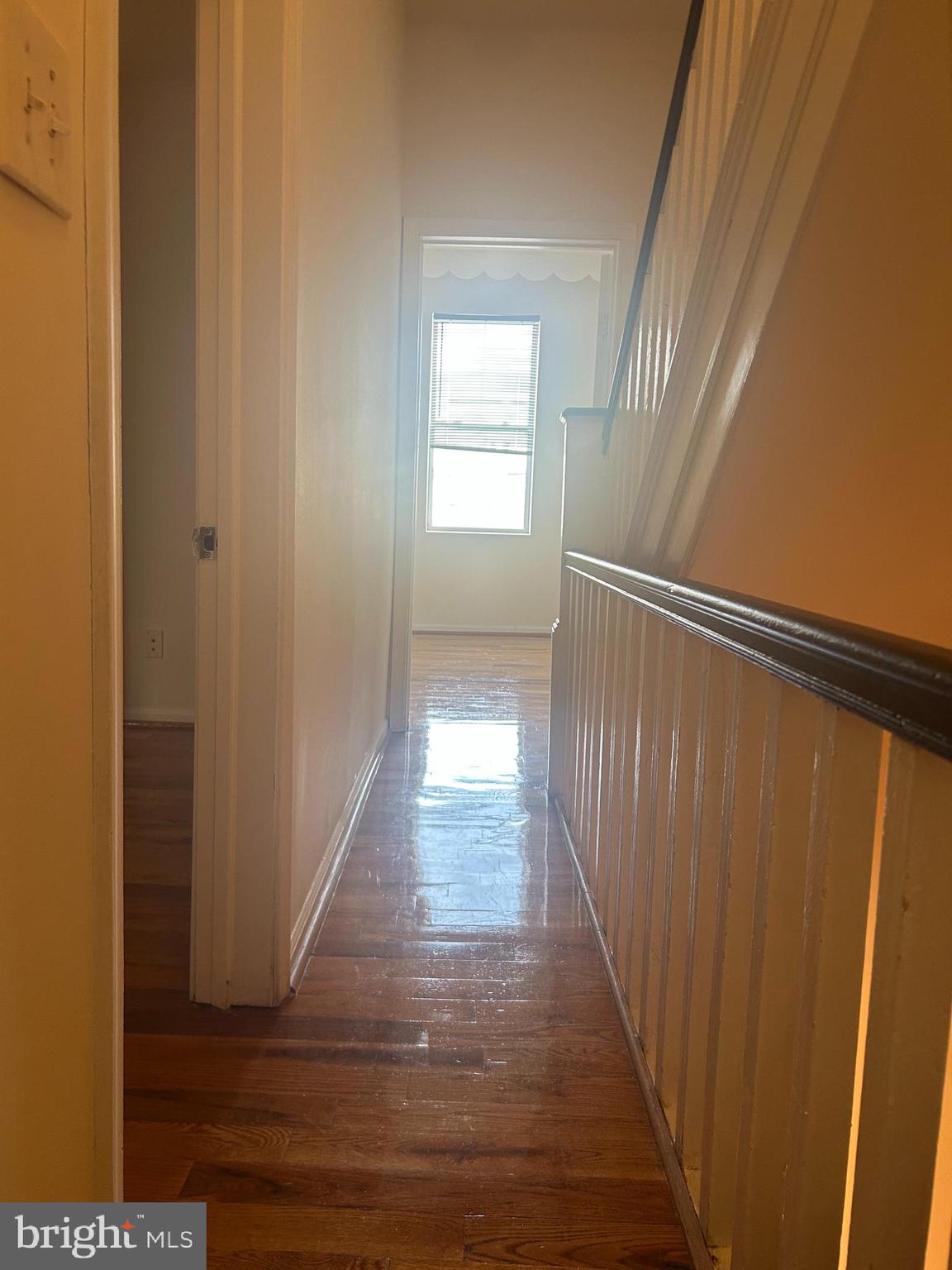 1008 Winton Street Philadelphia, PA 19148 - Photo 16 of 29 hallway on second floor