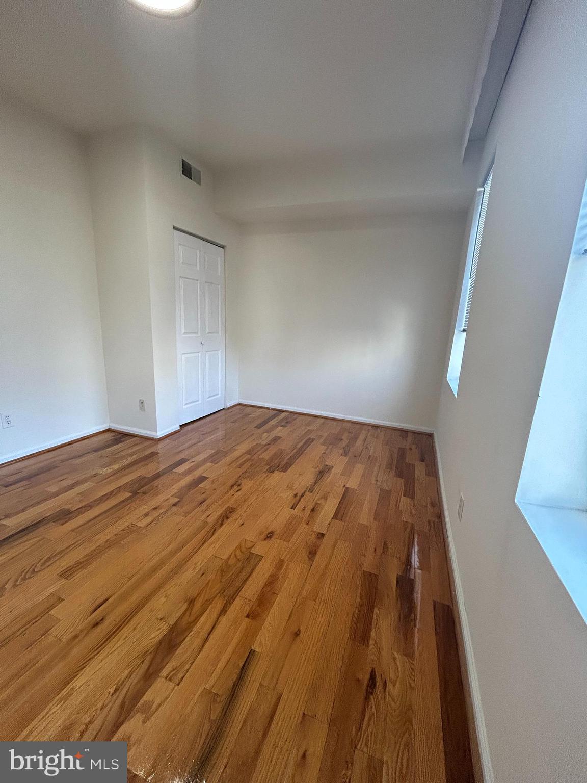 1008 Winton Street Philadelphia, PA 19148 - Photo 20 of 29 3rd bedroom on 2nd floor