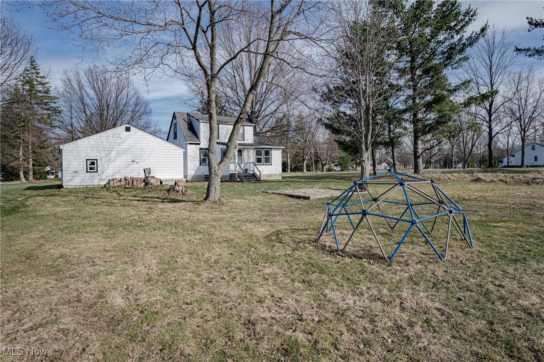 2964 Rockefeller Road Wickliffe, OH 44092 - Photo 16 of 23 Gallery Image 16