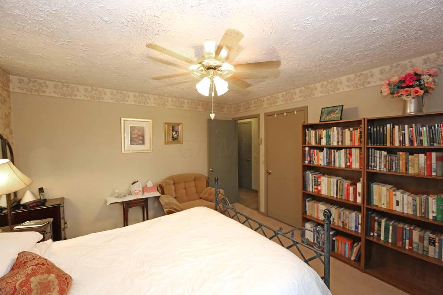 18049 Murray Road Mount Vernon, OH 43050 - Photo 12 of 21 Gallery Image 12