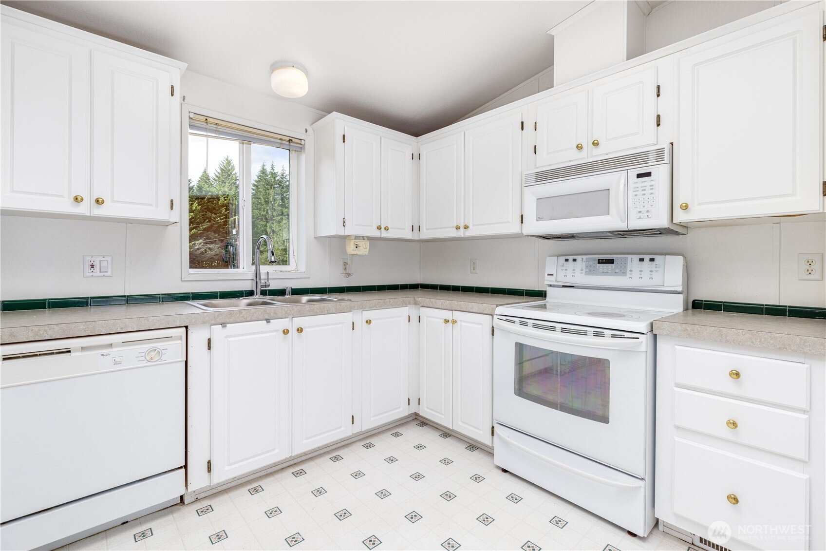 1430 East Spencer Lake Road Shelton, WA 98584 - Photo 7 of 32