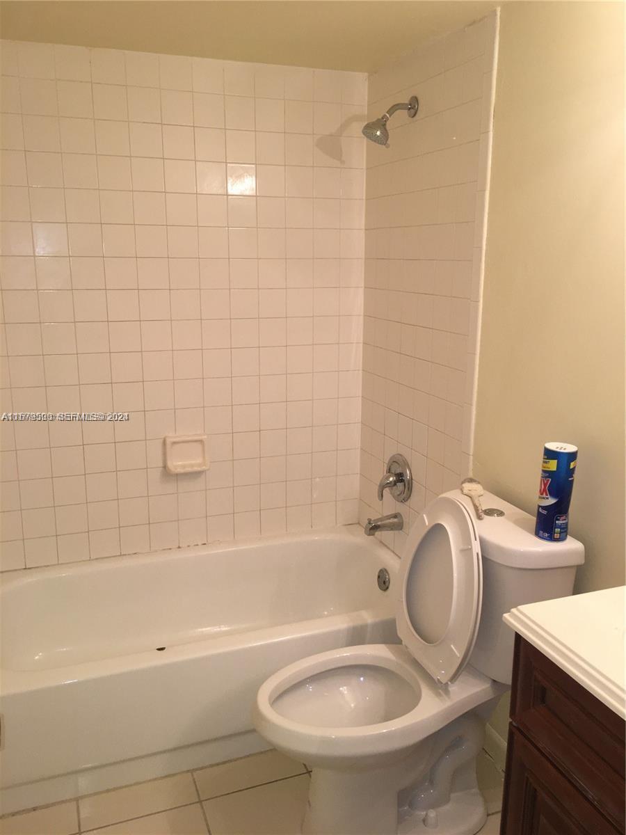 3396 Foxcroft Road, Unit 308 Miramar, FL 33025 - Photo 5 of 8 Photo 5
