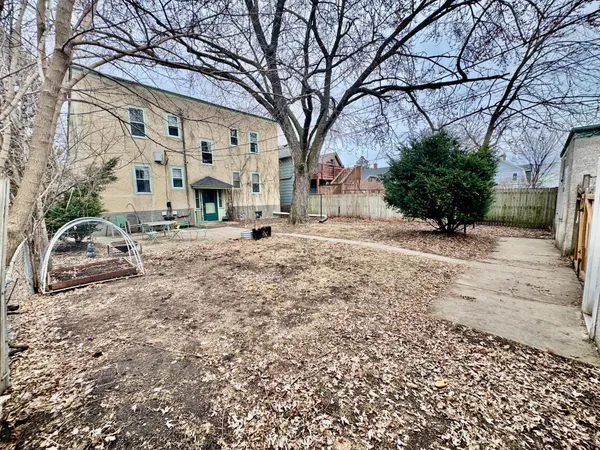 $1,750 | 2828 28th Avenue South, Unit 1, Minneapolis, MN 55406