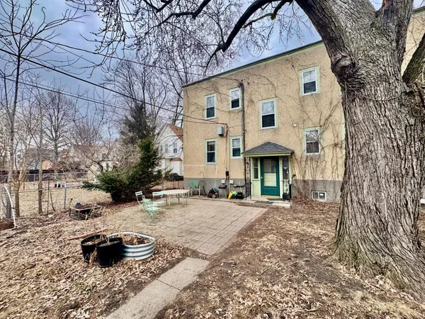 $1,750 | 2828 28th Avenue South, Unit 1, Minneapolis, MN 55406