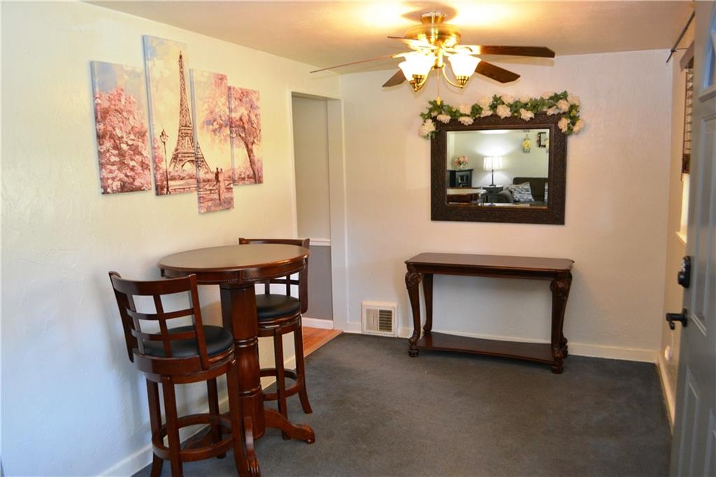 238 Castle Road Pittsburgh, PA 15234 - Photo 11 of 23 Gallery Image 11