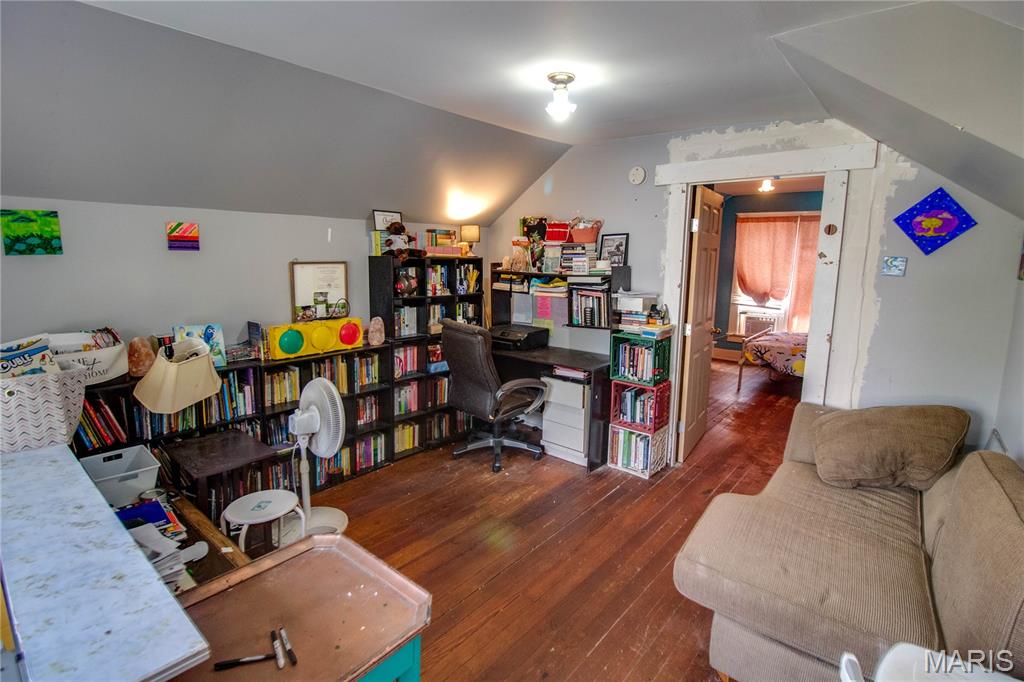 1120 South Main Carrollton, IL 62016 - Photo 20 of 28