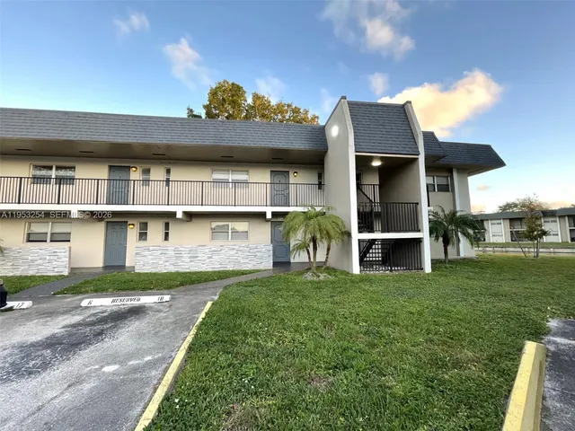 $180,000 | 7920 North Colony Circle, Unit 109, Tamarac, FL 33321