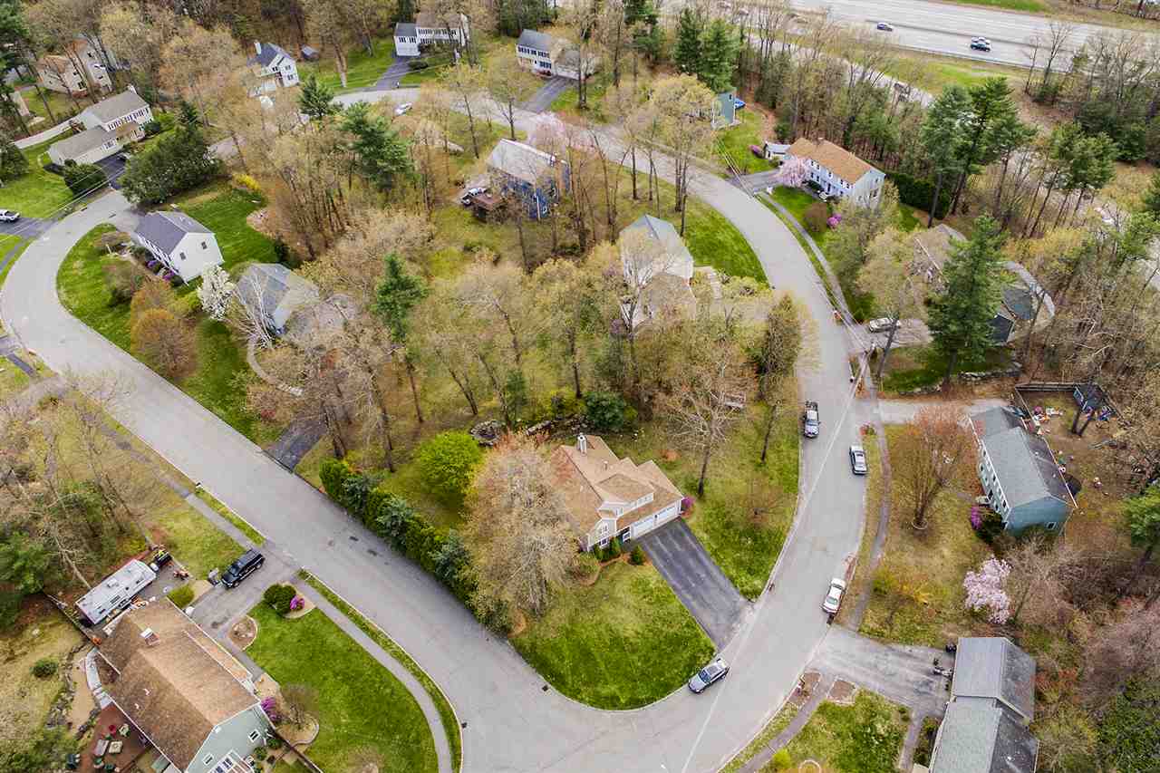 6 Bennington Road Nashua, NH 03064 - Photo 8 of 9