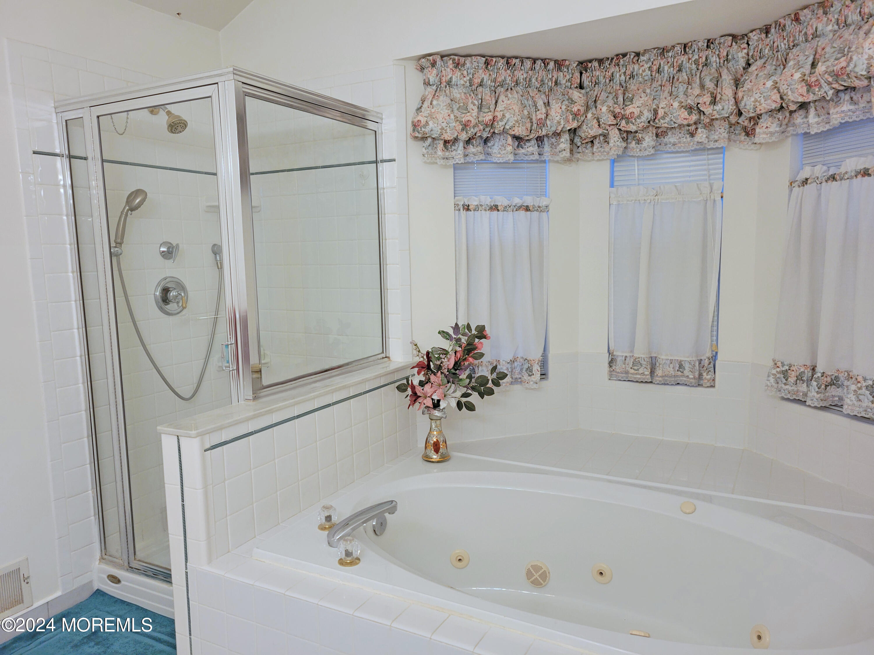 39 Bristel Road Holmdel, NJ 07733 - Photo 18 of 26 Primary Bath 2