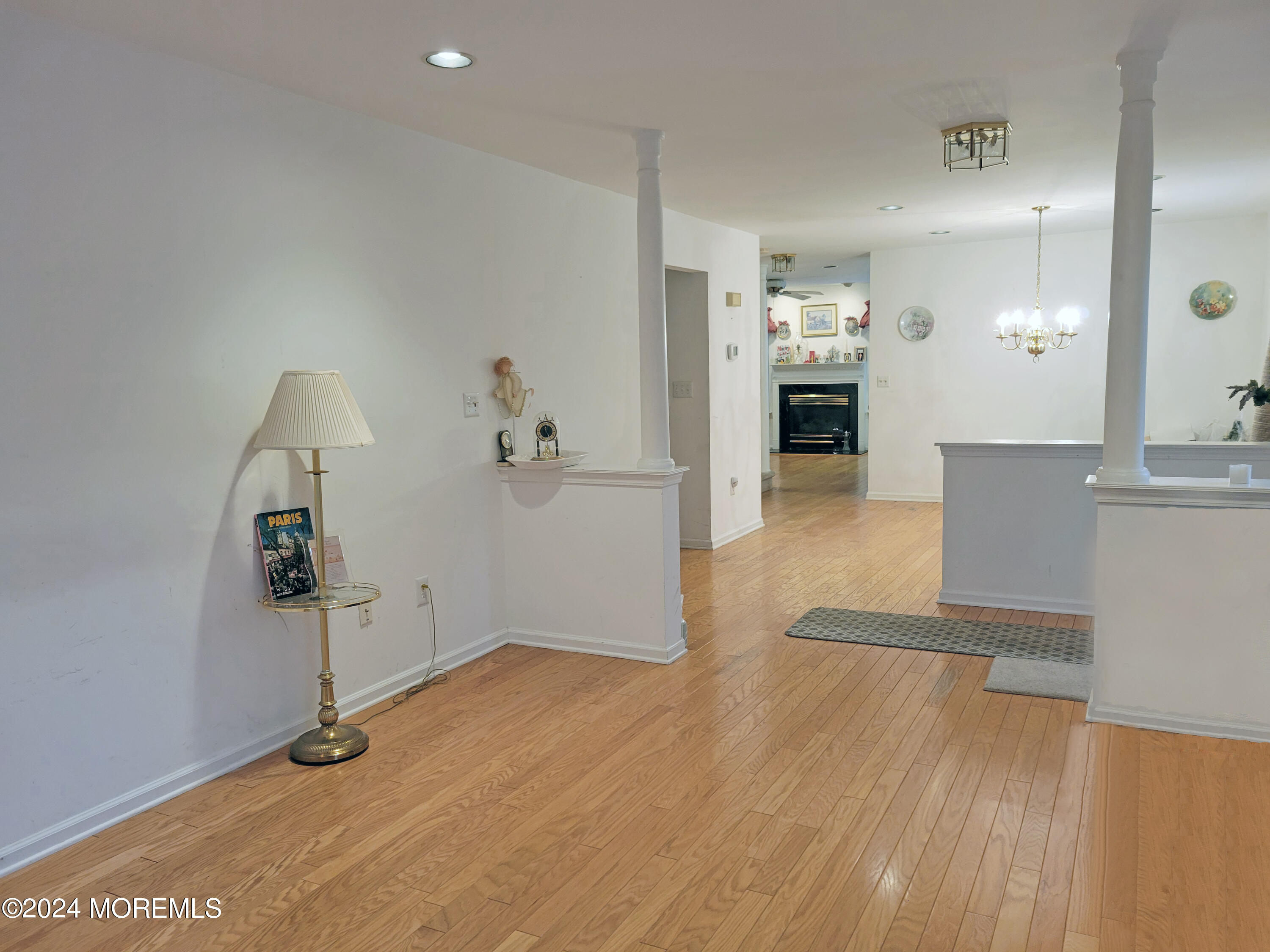 39 Bristel Road Holmdel, NJ 07733 - Photo 3 of 26 LR to DR 2