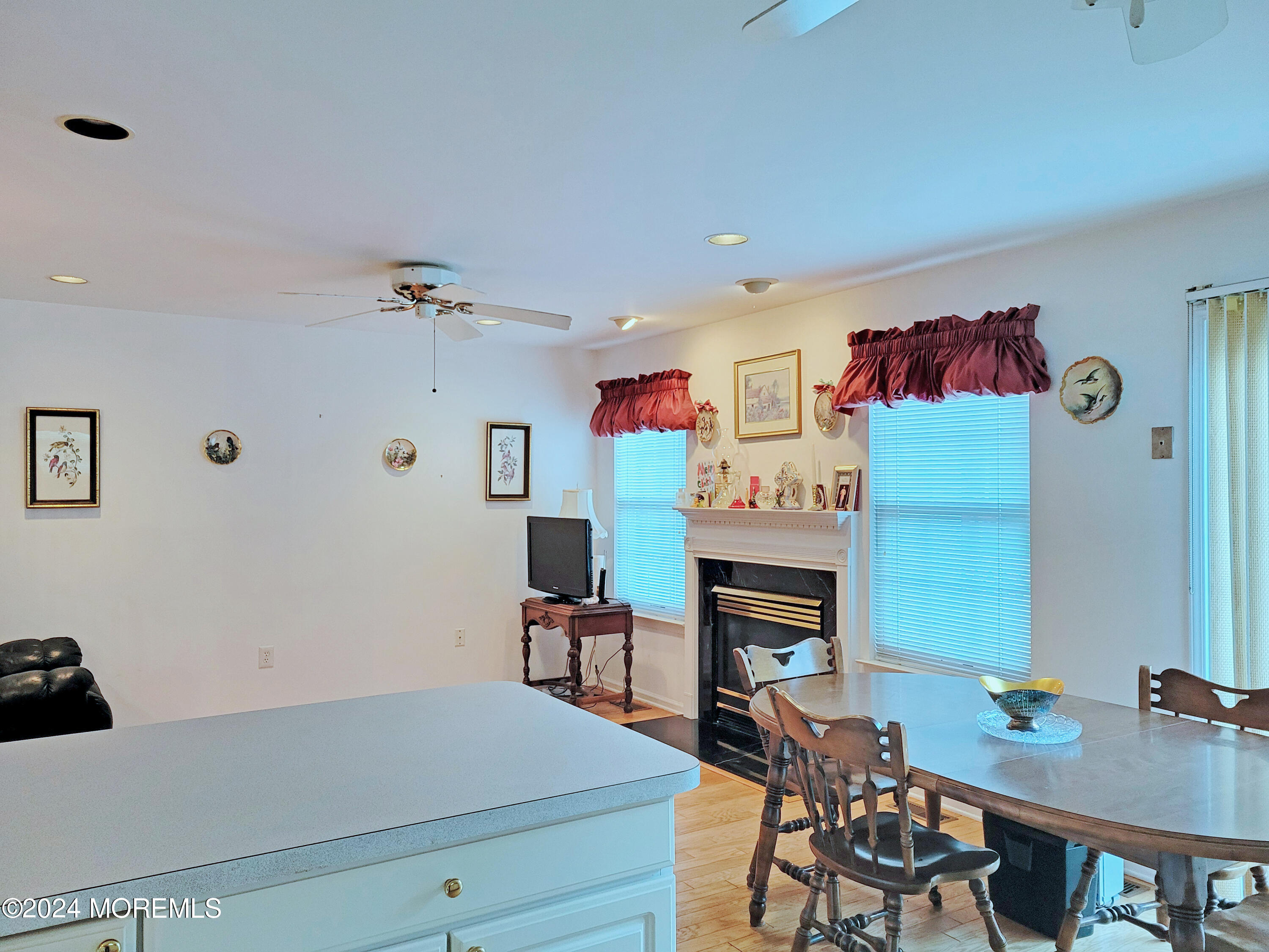 39 Bristel Road Holmdel, NJ 07733 - Photo 8 of 26 Kitchen to Family 2