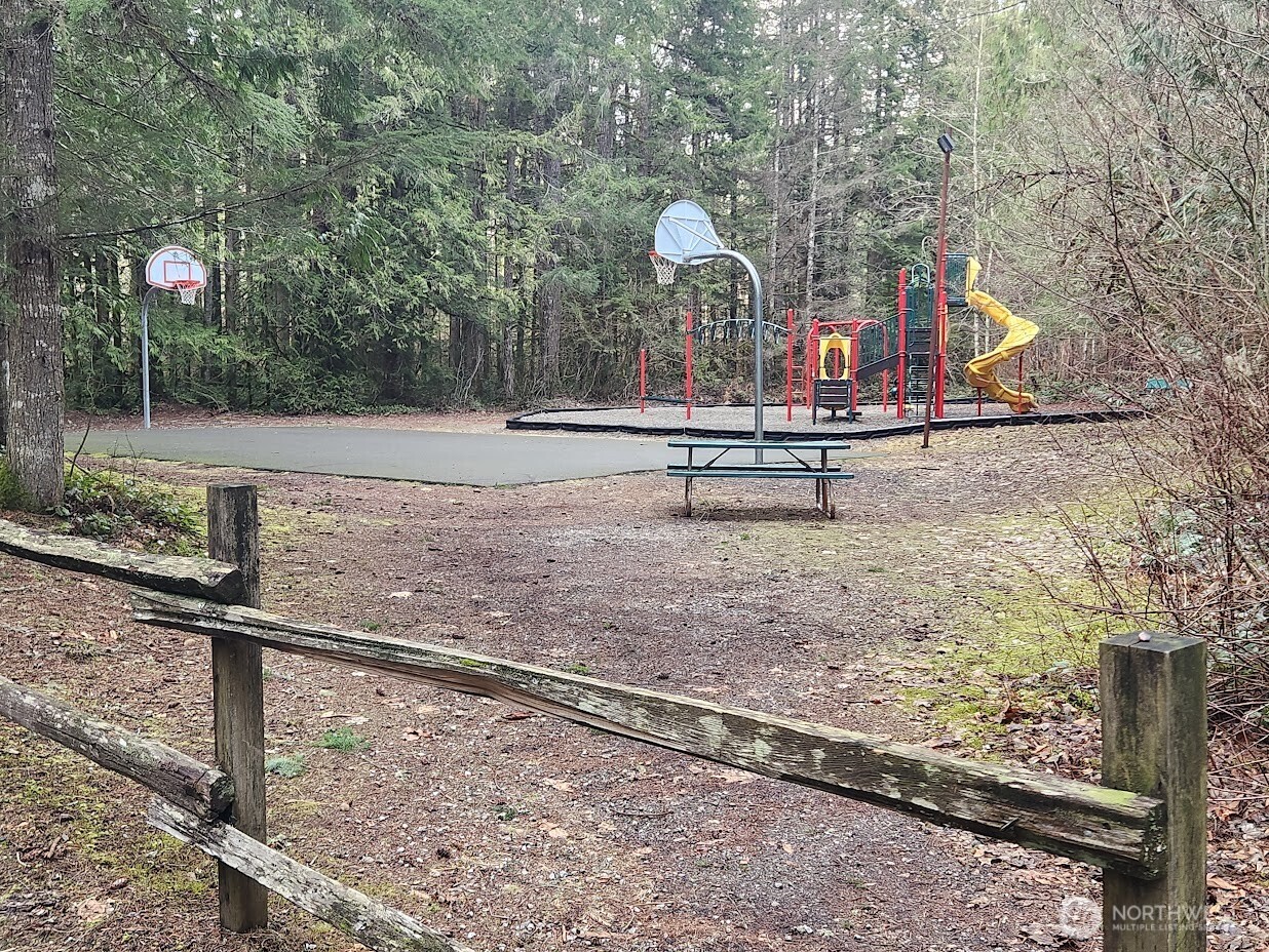 86-1 Goldrush Road Deming, WA 98244 - Photo 20 of 25