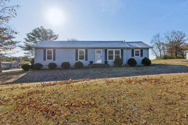 $238,000 | 470 East Maple Street, Morrison, TN 37357