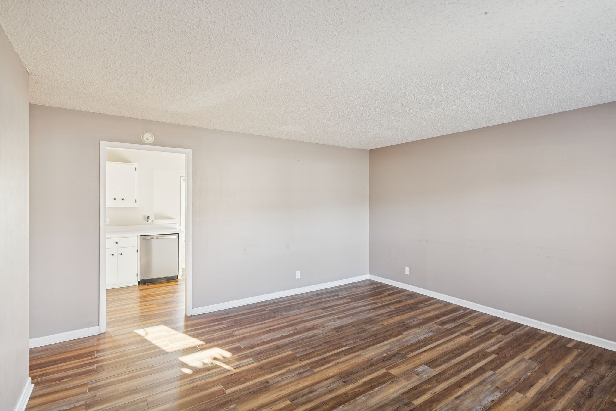 470 East Maple Street Morrison, TN 37357 - Photo 6 of 26