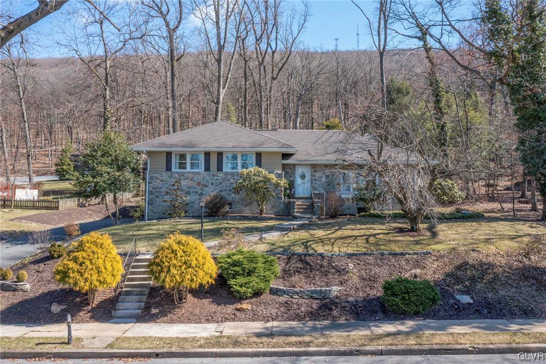 1511 Lorraine Road Reading, PA 19604 - Photo 1 of 27 Welcome home!