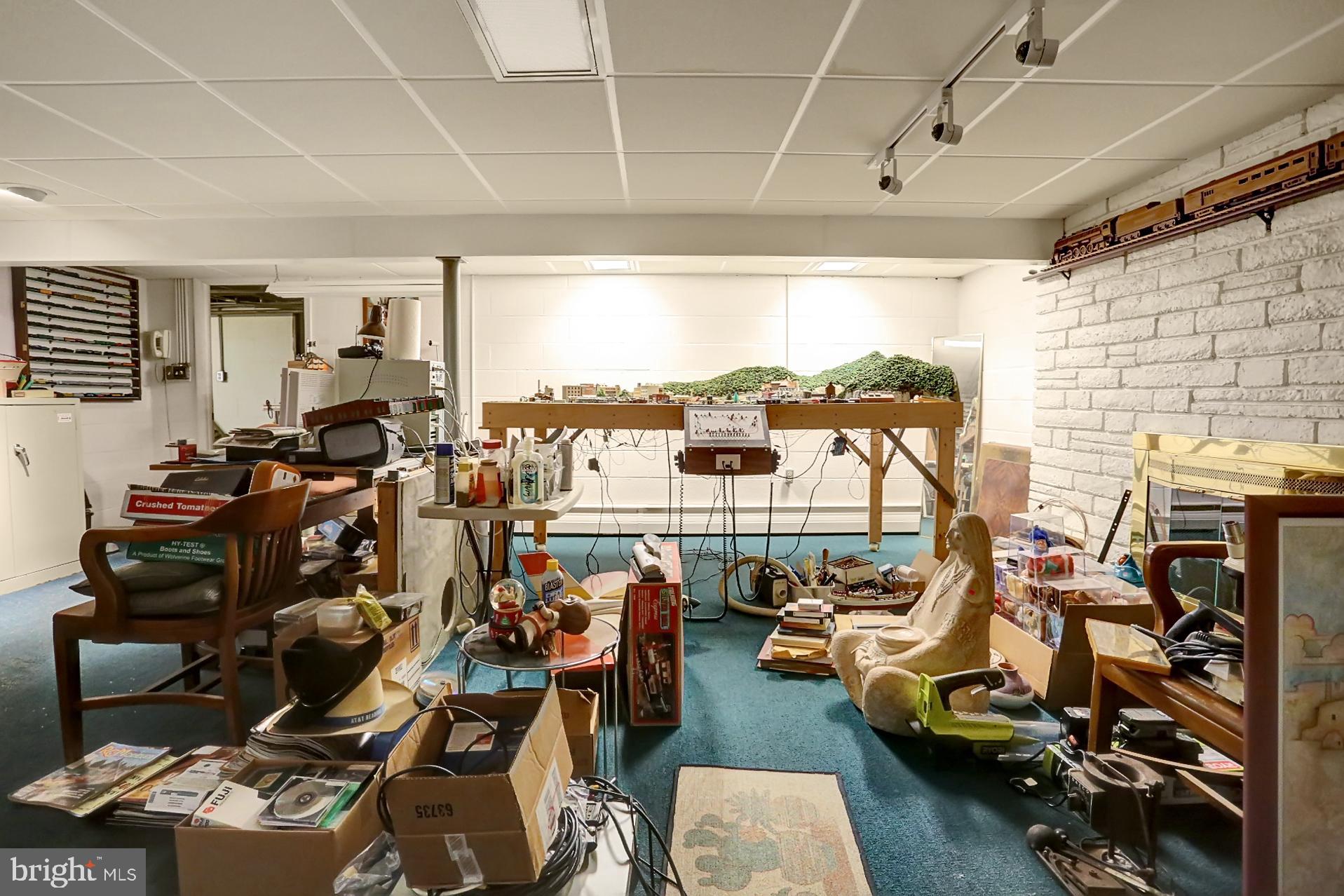 800 Lorane Road Reading, PA 19606 - Photo 24 of 27 Gallery Image 24