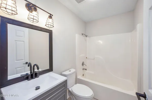 $295,000 | 27800 Highway 125, Henderson, TN 38340