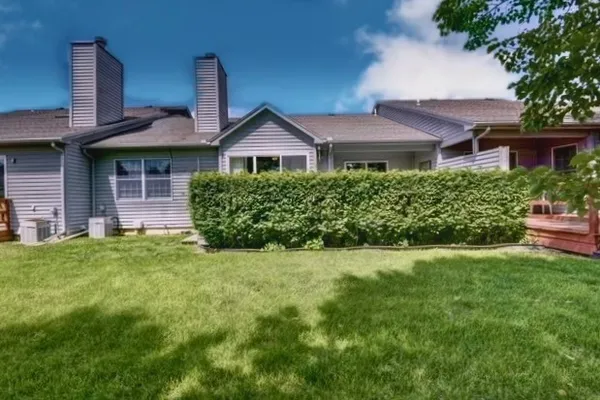 $299,900 | 1212 Quail Run Drive, Savoy, IL 61874