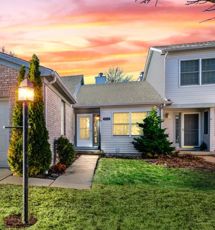 $299,900 | 1212 Quail Run Drive, Savoy, IL 61874