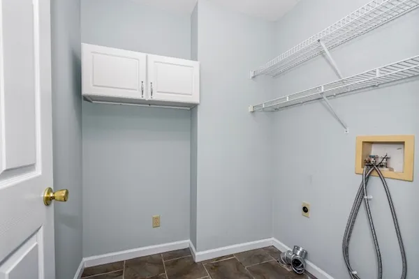 $299,900 | 1212 Quail Run Drive, Savoy, IL 61874