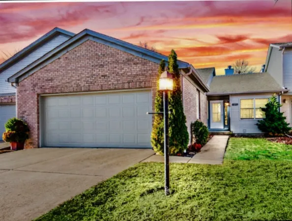 $299,900 | 1212 Quail Run Drive, Savoy, IL 61874