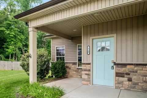 $399,900 | 518 Latham Court, Clarksville, TN 37043