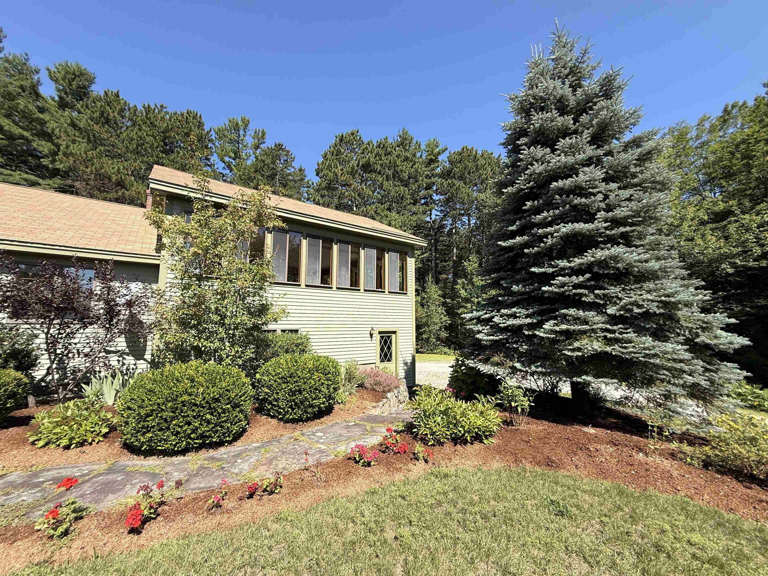 81 Hall Farm Road New London, NH 03257 - Photo 42 of 48 Gallery Image 42
